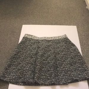 banana republic 3 pleat mini skirt